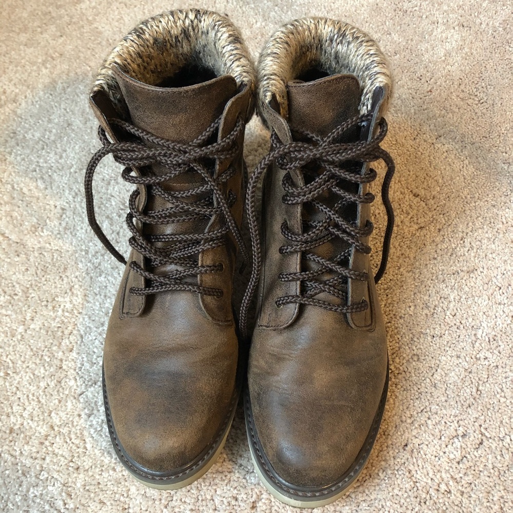 Brown over-ankle high boots